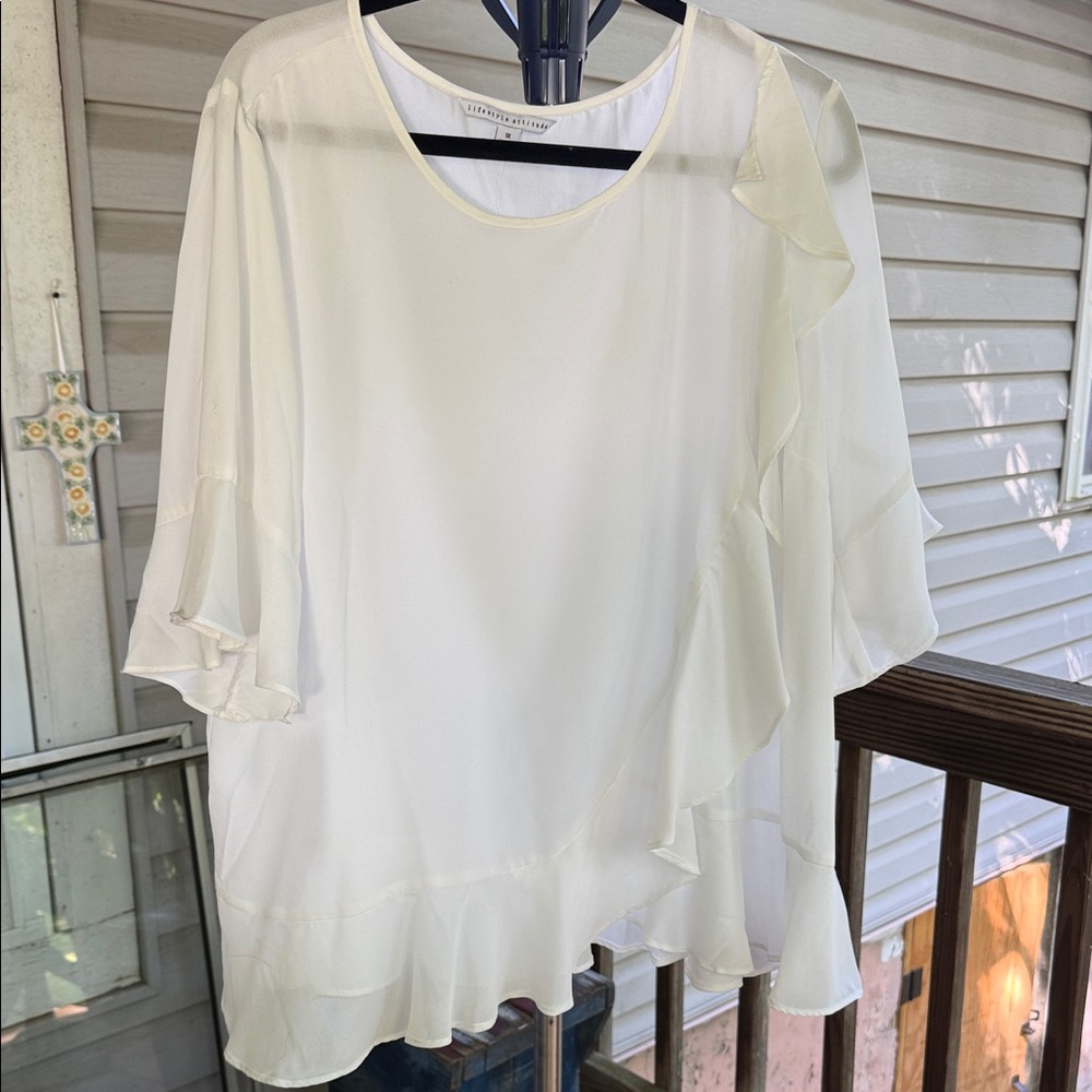 New Lifestyle Attitude Women’s 1X Lightweight White Ruffled Women’s Top